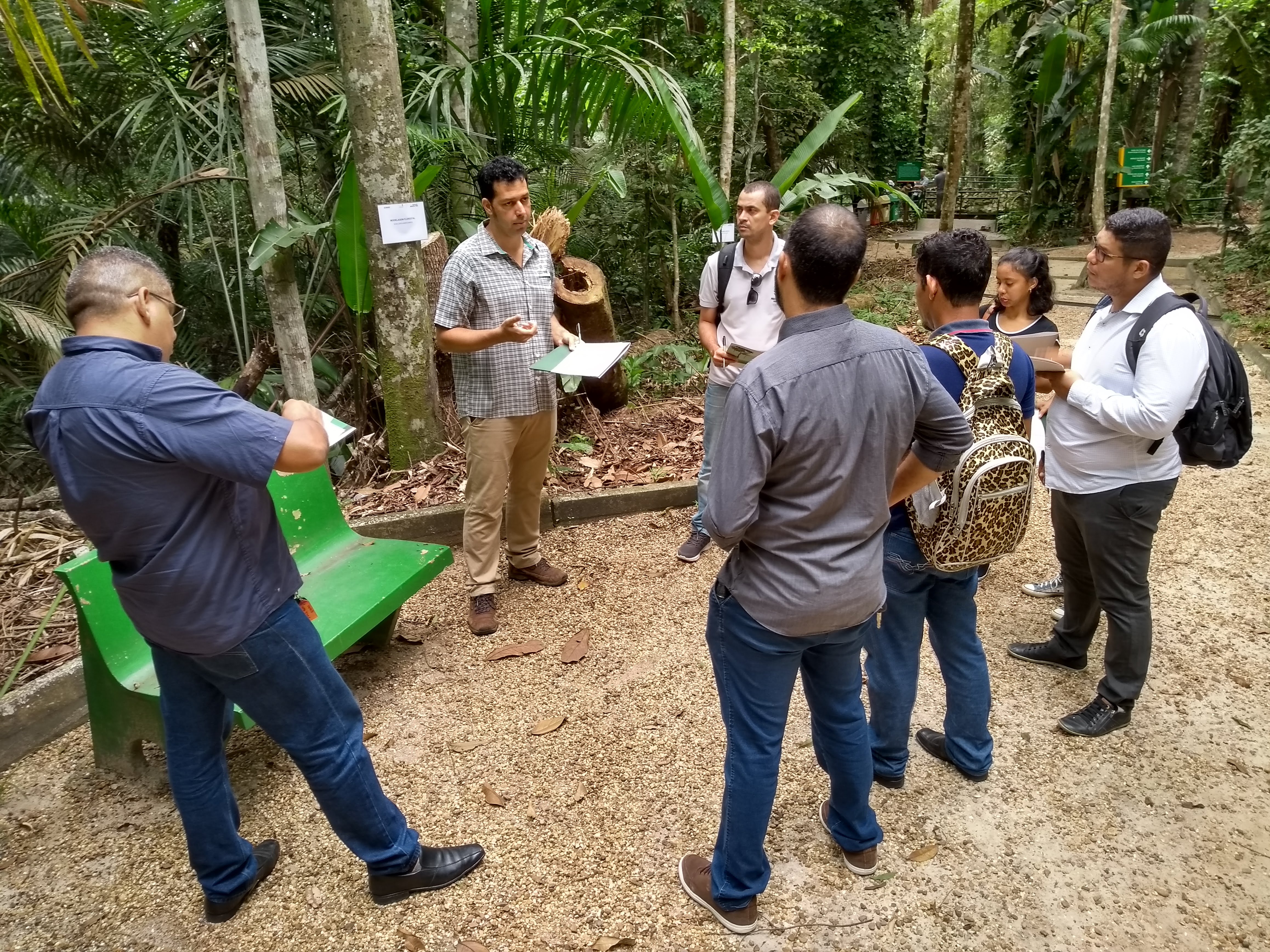 Idesam realiza debate para Manejo Florestal de Pequena Escala no Amazonas
